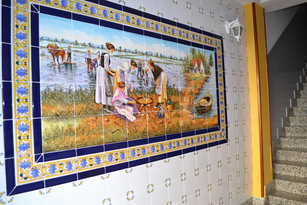 Hostal La Pilarica ปาเตร์นา ภายนอก รูปภาพ