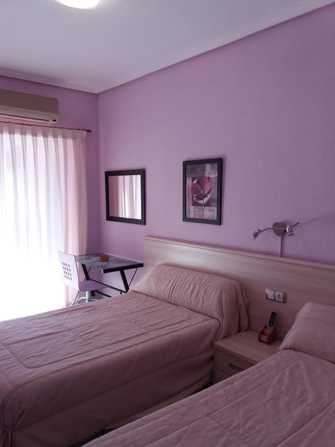 Hostal La Pilarica ปาเตร์นา ห้อง รูปภาพ