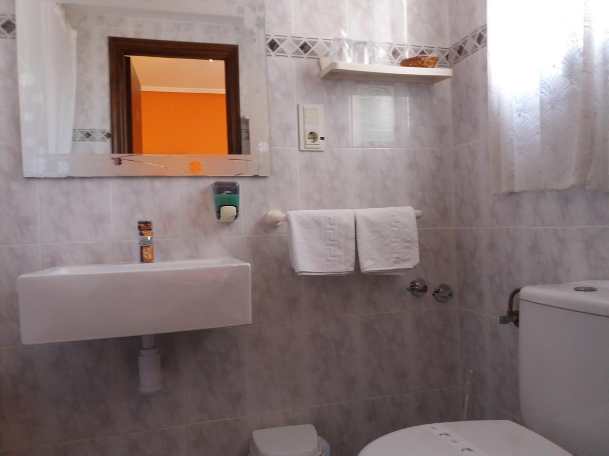 Hostal La Pilarica ปาเตร์นา ห้อง รูปภาพ