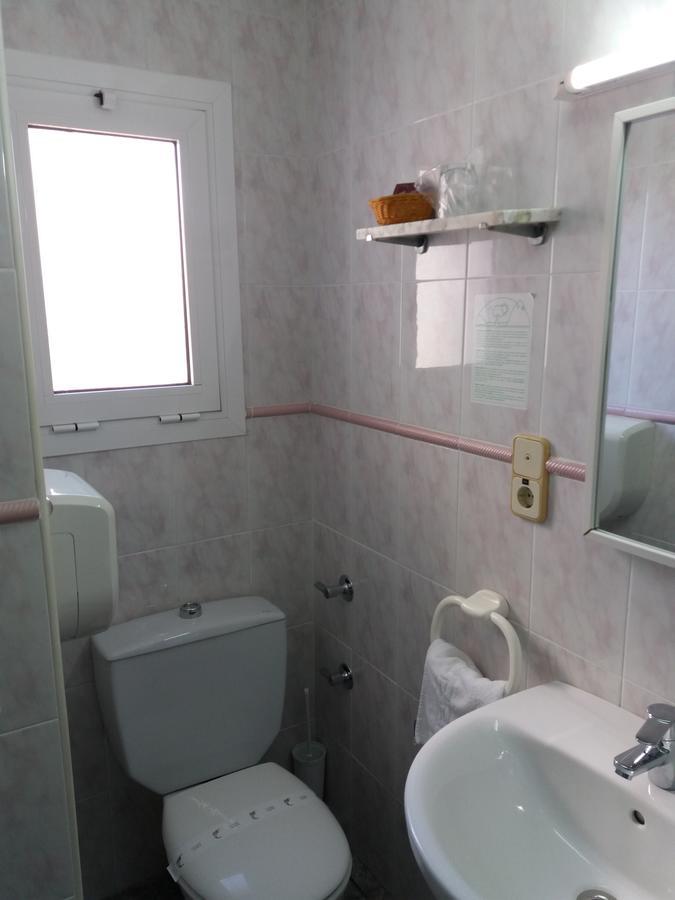 Hostal La Pilarica ปาเตร์นา ห้อง รูปภาพ