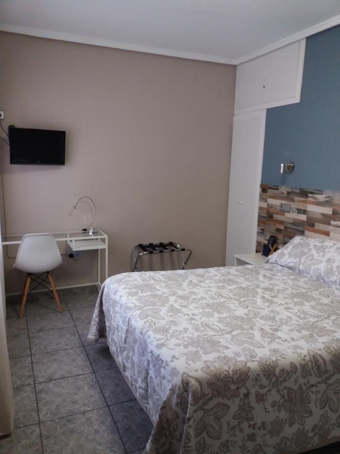 Hostal La Pilarica ปาเตร์นา ภายนอก รูปภาพ